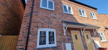 2 bedroom terraced house