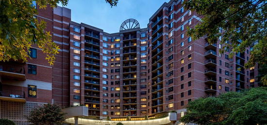 Courtland Towers, Arlington, VA 22201