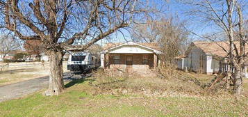 109 East St, Alex, OK 73002