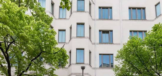 Neubau am Anhalter Bahnhof, Fußbodenheizung, Einbauküche, Parkett, Balkon