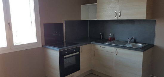 Appartement T2 quartier Eventail 48m2 540 Euros