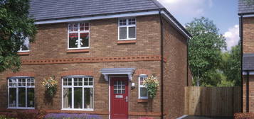 3 bed semi-detached house to rent