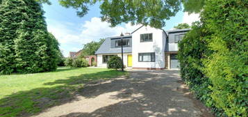 6 bedroom detached house for sale