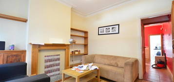 3 bed shared accommodation to rent