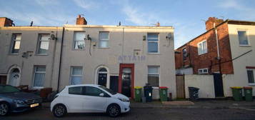 2 bedroom end of terrace house