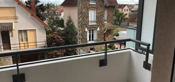 Joli T3 + balcon + Parking - Neuilly Sur Marne