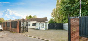 5 bedroom detached bungalow for sale