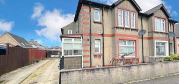 2 bedroom ground floor flat for sale