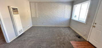 Del Rey, 1200 Coal Ave SW APT 3, Albuquerque, NM 87102