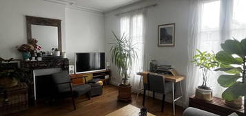 Appartement  à louer, 2 pièces, 1 chambre, 43 m²