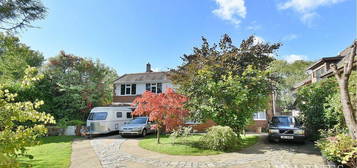 3 bed detached house for sale