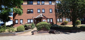 Flat for sale in High Road, Chadwell Heath, Romford RM6