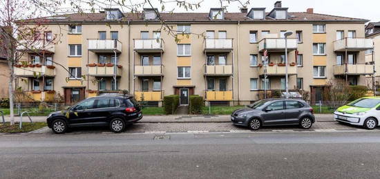 Modernisierte 2-Zimmer-Wohnung in Mülheim-Styrum mit Balkon