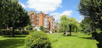 Flat to rent in Greencroft Gardens, South Hampstead, London NW6