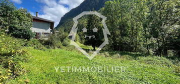 Maison à rénover sur terrain constructible - à vendre sur Montriond