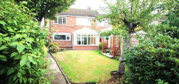 3 bed semi-detached house for sale