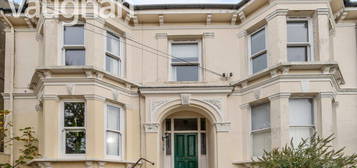 2 bed flat to rent