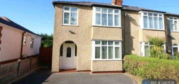 3 bedroom semi-detached house