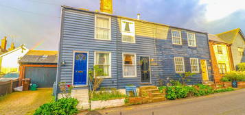 Terraced house to rent in West Street, Lower Wivenhoe CO7