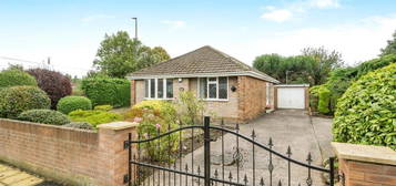 2 bedroom detached bungalow for sale