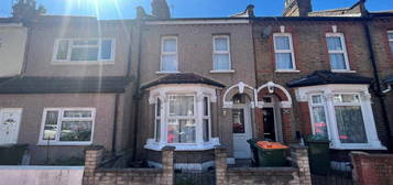 3 bedroom terraced house