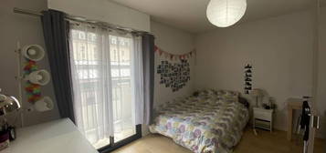 A LOUER RENNES/QUARTIER HOCHE  - T1 - 20.96 m² - Balcon - Parking - Cave