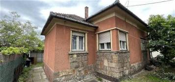 Eladó ház - Budapest XV. kerület, Rákospalota
