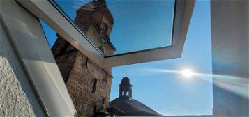 Sanierte geräumige 4-Raumwohnung im Dachgeschoss im Herzen von Waltershausen
