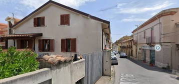 Villa all'asta via Comunale Santa Margherita, 86, 98135 Messina Italia, Messina