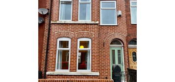 3 bed terraced house to rent