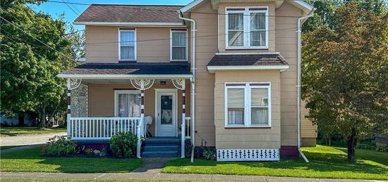 119 W Pine St, Cochranton, PA 16314