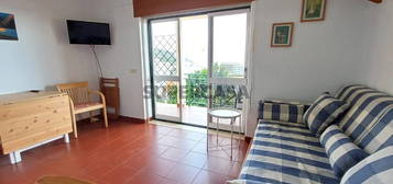 Apartamento T1 equipado varanda vista mar piscina Sesimbra