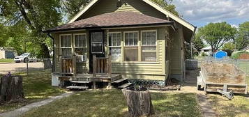 202 Sixth AVENUE E, Canora, SK S0A 0L0