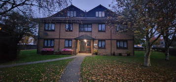 Flat to rent in Chorley Close, Poole BH15