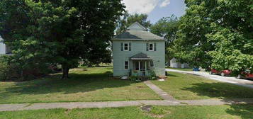 114 S  Maine St, Remington, IN 47977