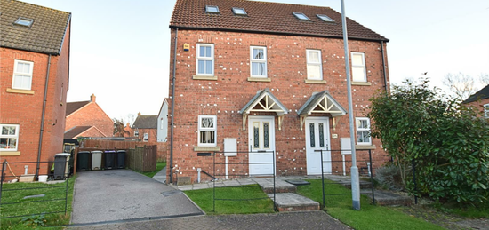 3 bedroom semi-detached house for sale