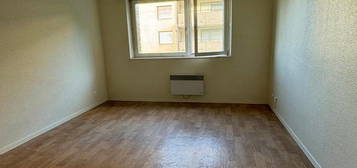 Location appartement 1 pièce 38 m²