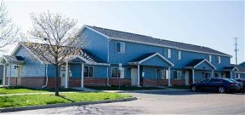 South Ridge Apartments & Townhomes, Sioux Falls, SD 57108