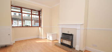 2 bed terraced house to rent