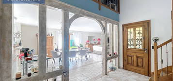 Vente maison 7 pièces 185 m²