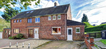 3 bed semi-detached house for sale