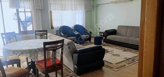 Karşıyaka 'da 3+1 Eşyalı Kiralık Daire