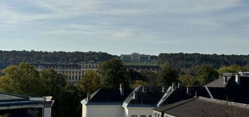 Wohnung mit traumhaftem Ausblick auf die Gloriette und exzellenter Anbindung