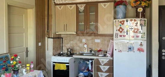 MERAM GÖDENE DE SATILIK 1+1DAİRE