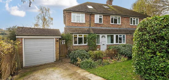 5 bedroom semi-detached house for sale