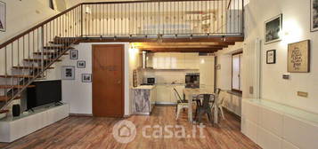 Loft in Via Carlo Amati 14