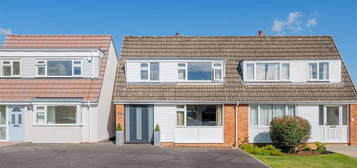 4 bedroom semi-detached house for sale