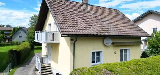 Top Einfamilienhaus mit Garage und schönem Grundstück in Grafenstein ZU VERKAUFEN