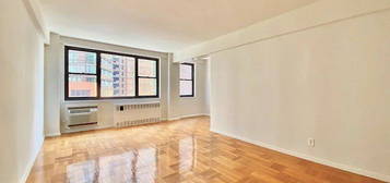 250 E 39th St Apt 6D, Manhattan, NY 10016