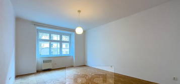 Pronájem bytu 3+1 107 m²